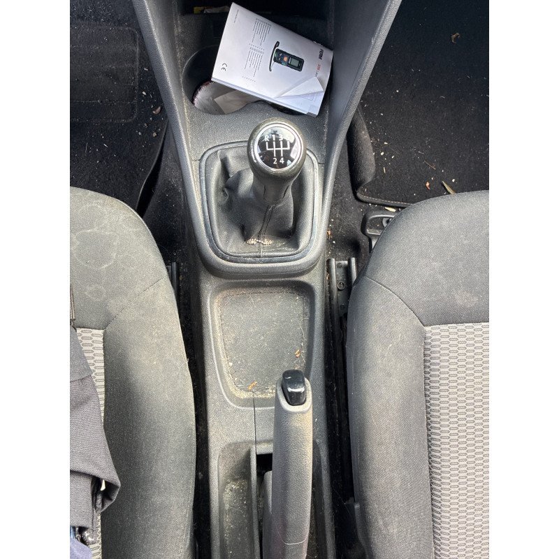 VOLKSWAGEN POLO 5 PHASE 1 1.2i - 12V Photo n°17
