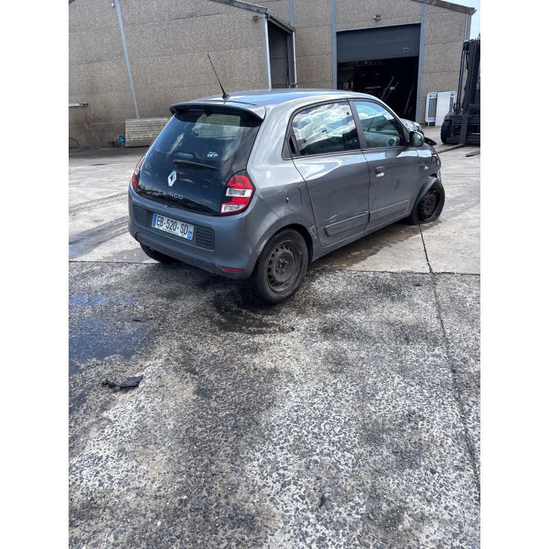 RENAULT TWINGO 3 PHASE 1 1.0i - 12V SCE 70 Photo n°2