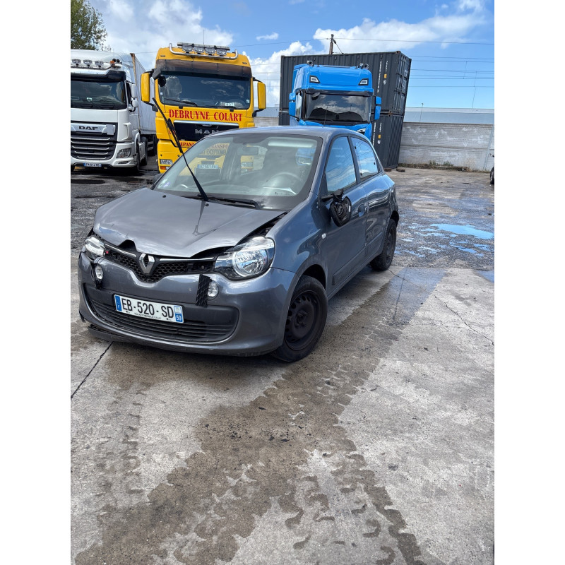 RENAULT TWINGO 3 PHASE 1 1.0i - 12V SCE 70 Photo n°7