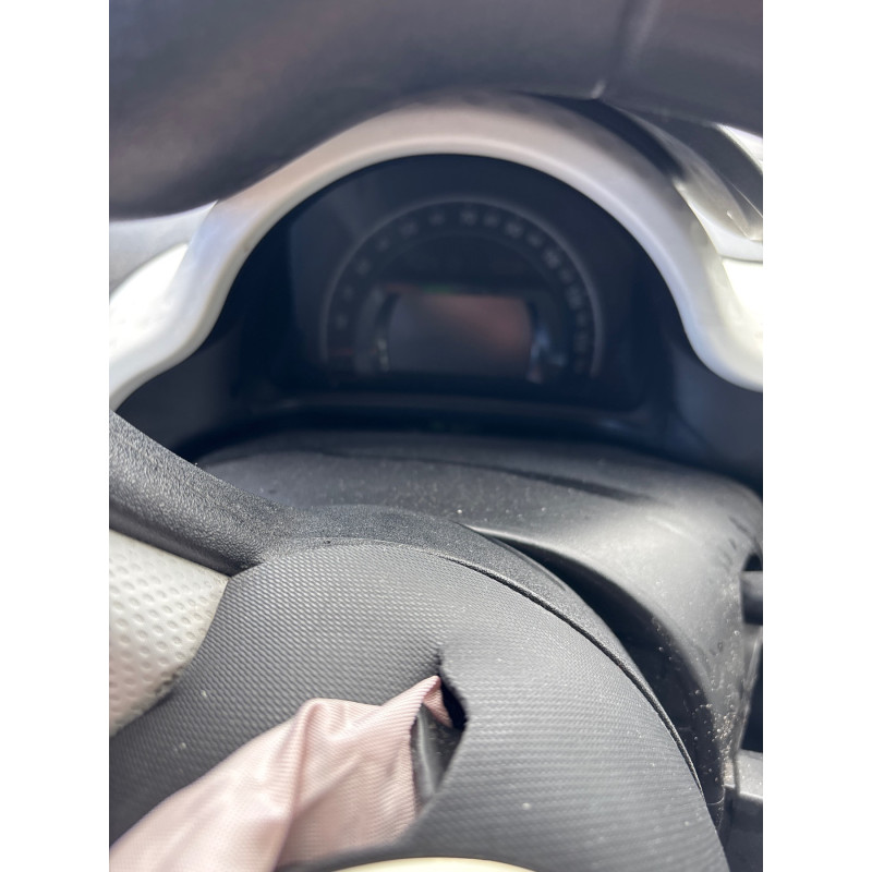 RENAULT TWINGO 3 PHASE 1 1.0i - 12V SCE 70 Photo n°8