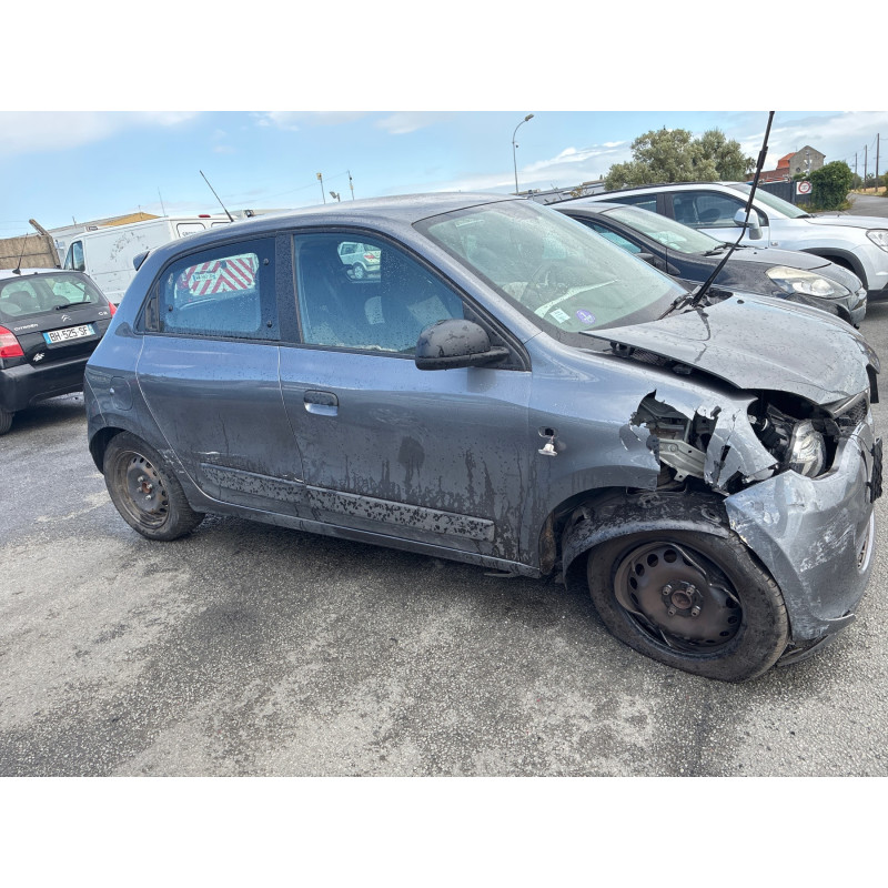 RENAULT TWINGO 3 PHASE 1 1.0i - 12V SCE 70 Photo n°13
