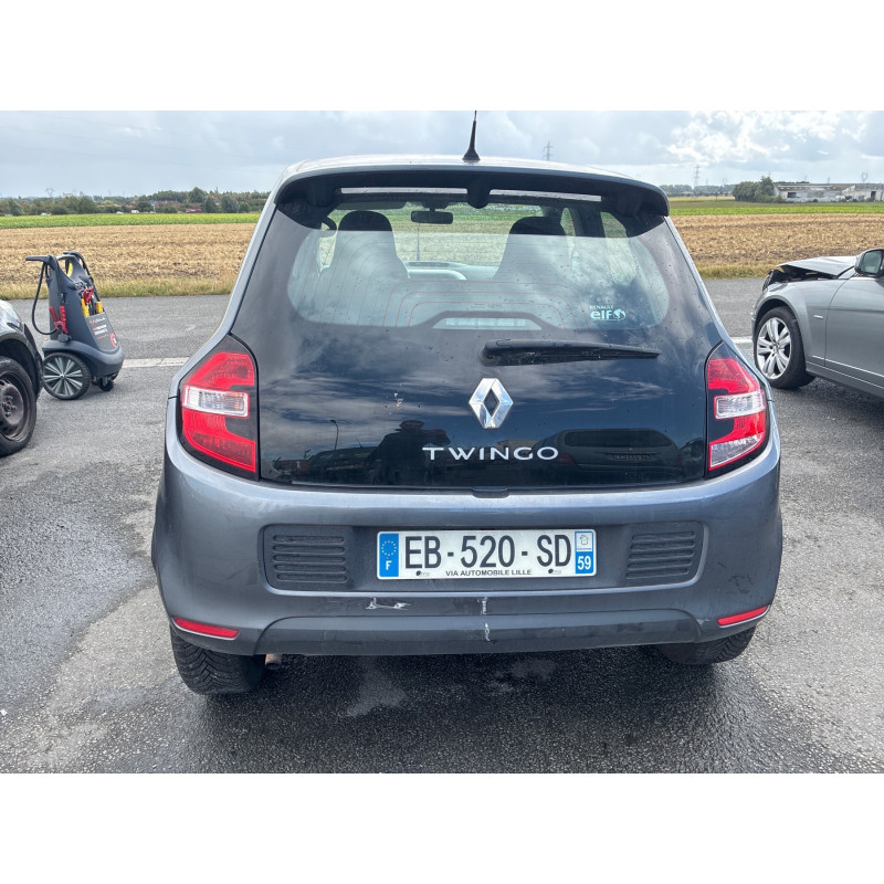 RENAULT TWINGO 3 PHASE 1 1.0i - 12V SCE 70 Photo n°16