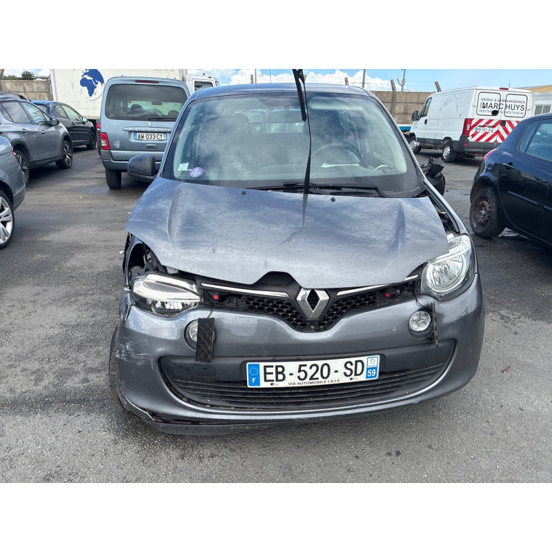 RENAULT TWINGO 3 PHASE 1 1.0i - 12V SCE 70 Photo n°18