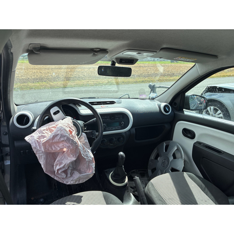 RENAULT TWINGO 3 PHASE 1 1.0i - 12V SCE 70 Photo n°23