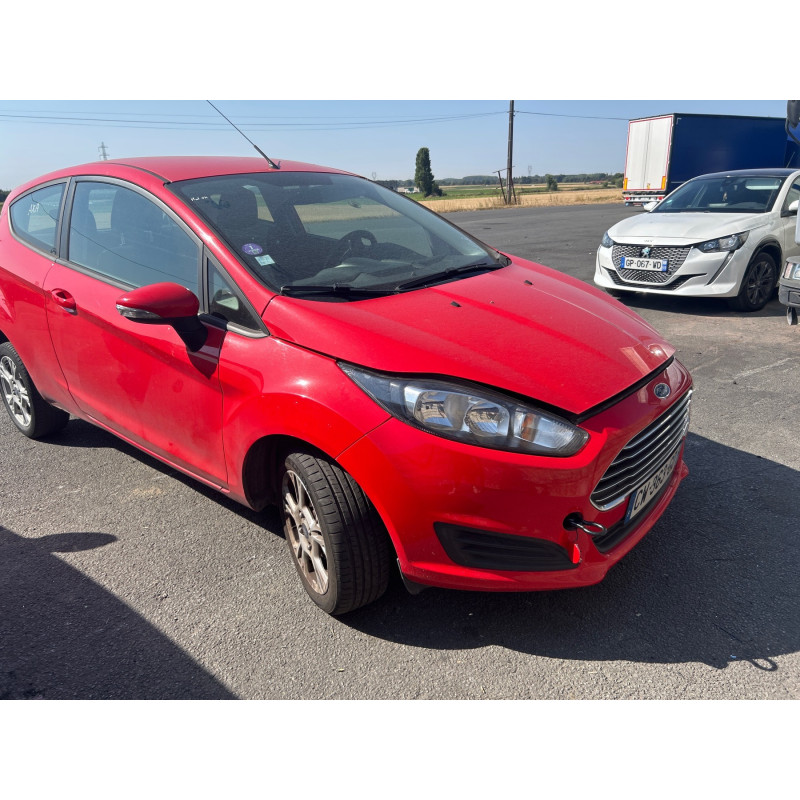 FORD FIESTA 6 PHASE 2 1.0i - 12V TURBO Photo n°9