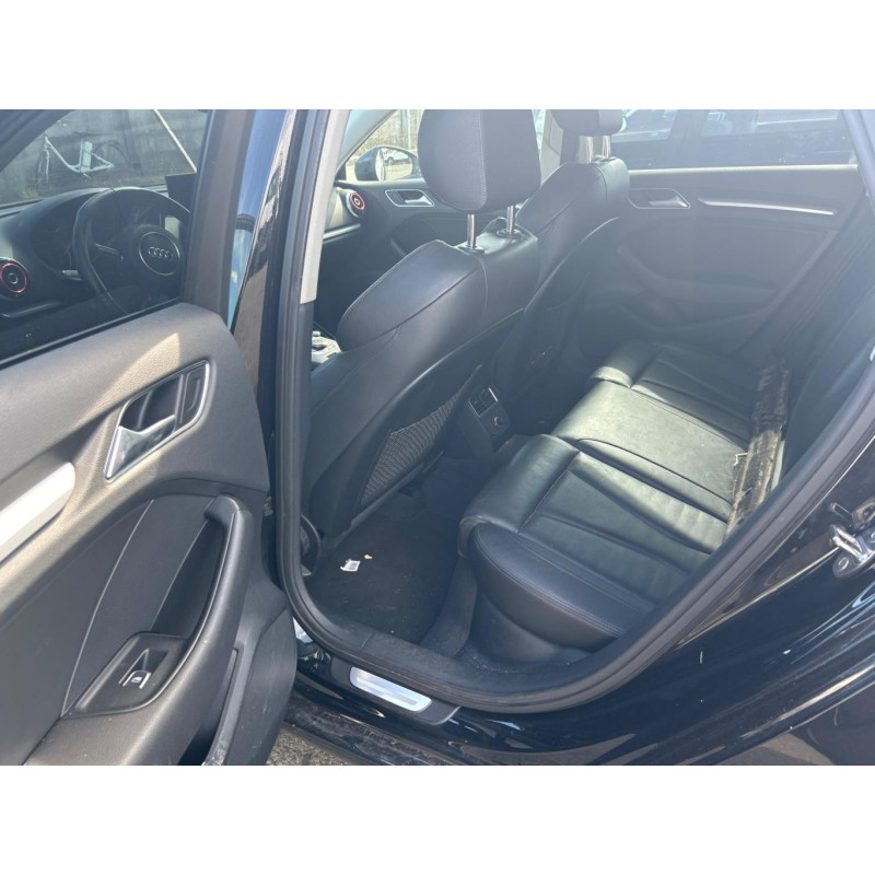 AUDI A3 3 SPORTBACK PHASE 2 2.0 TDI - 16V TURBO Photo n°14