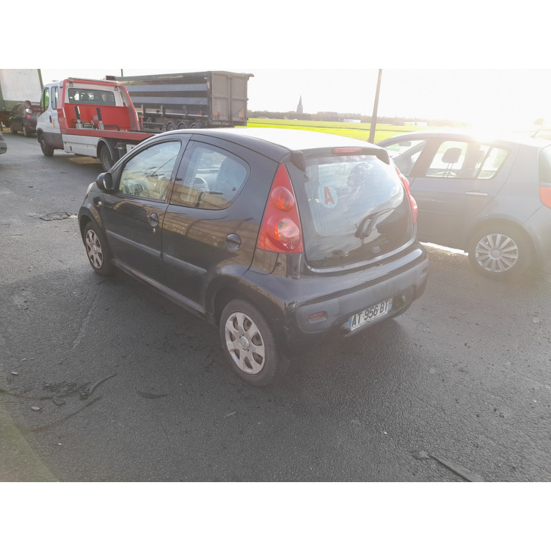 PEUGEOT 107 PHASE 1 1.4 HDI - 8V TURBO Photo n°4