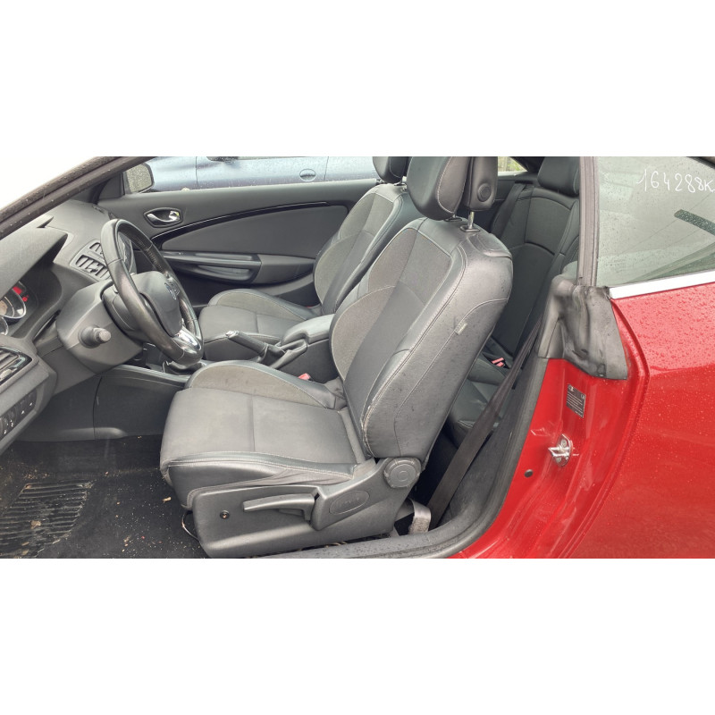 RENAULT MEGANE 3 PHASE 1 CABRIOLET 1.5 DCI - 8V TURBO Photo n°11