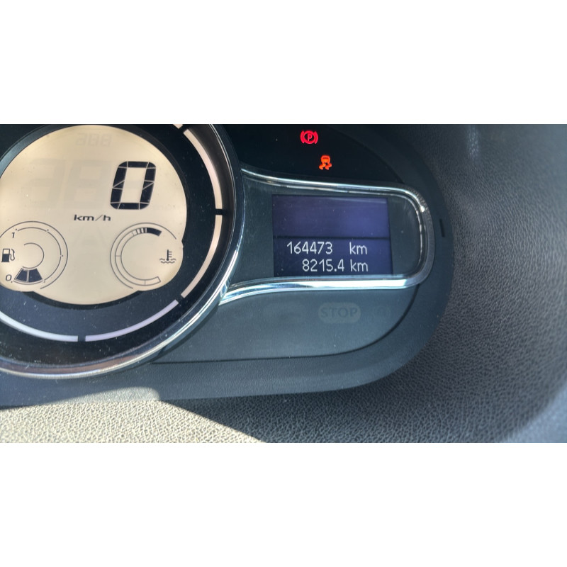 RENAULT MEGANE 3 PHASE 1 CABRIOLET 1.5 DCI - 8V TURBO Photo n°28