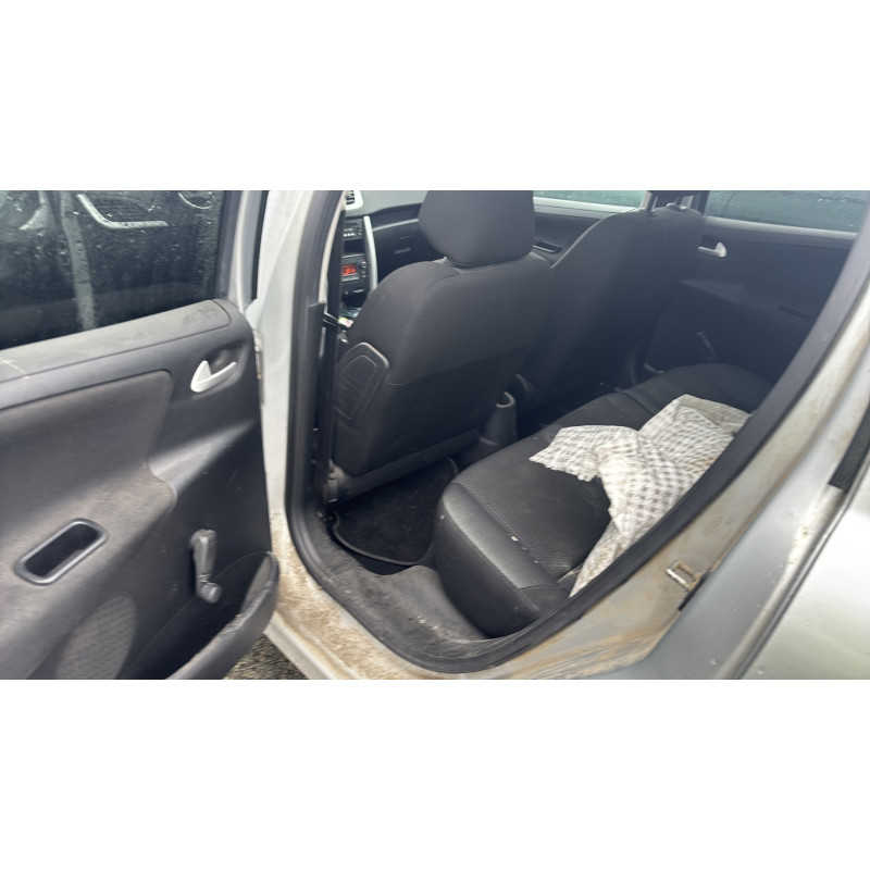 PEUGEOT 207 PHASE 2 1.6 HDI - 8V TURBO Photo n°11
