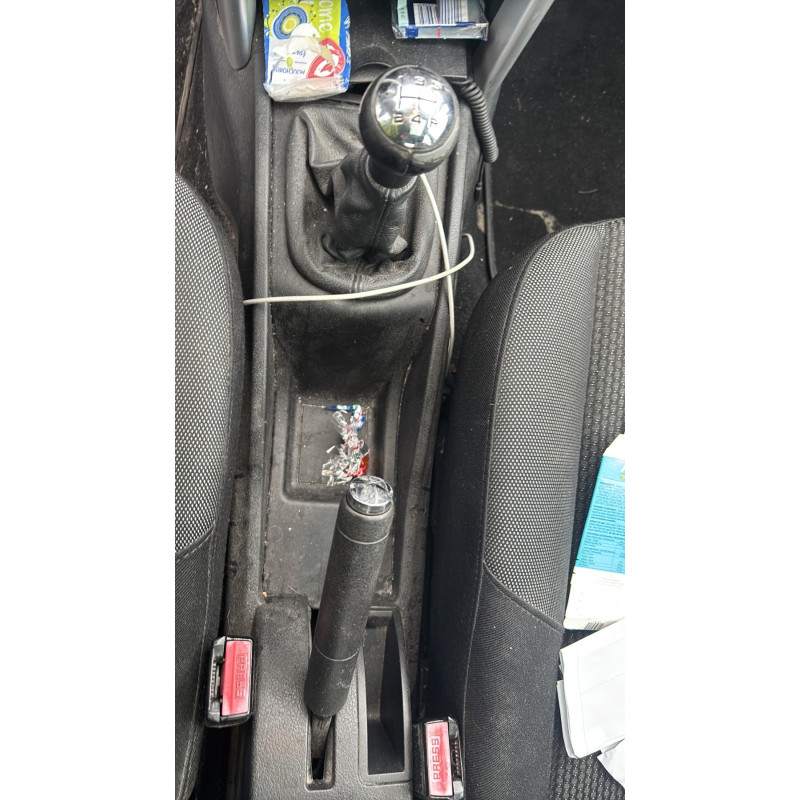 PEUGEOT 207 PHASE 2 1.6 HDI - 8V TURBO Photo n°16