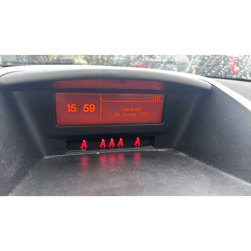 PEUGEOT 207 PHASE 2 1.6 HDI - 8V TURBO Photo n°19