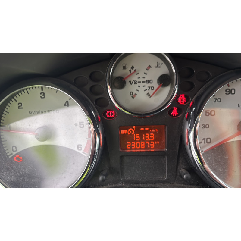 PEUGEOT 207 PHASE 2 1.6 HDI - 8V TURBO Photo n°20