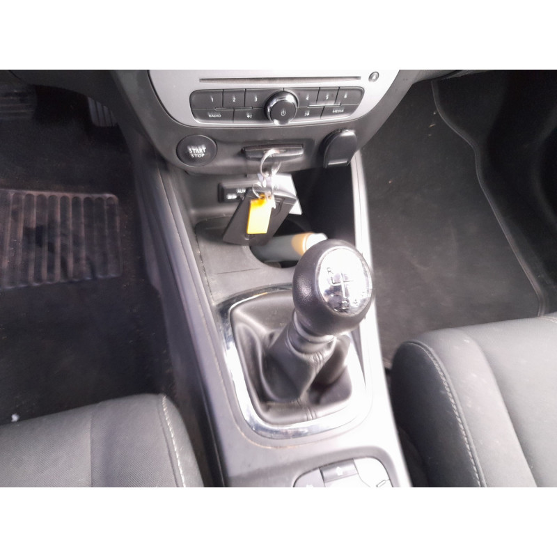 RENAULT MEGANE 3 PHASE 3 1.5 DCI - 8V TURBO Photo n°8