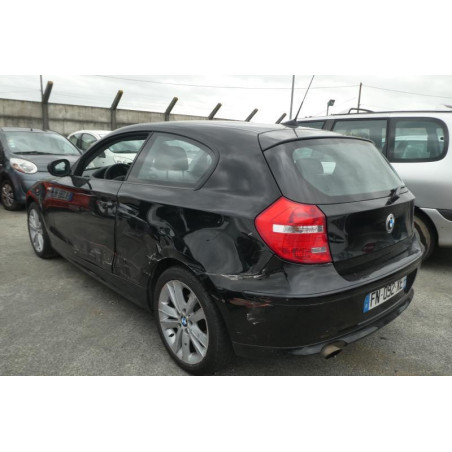 BMW SERIE 1 E81 116i 2.0i - 16V Photo n°1
