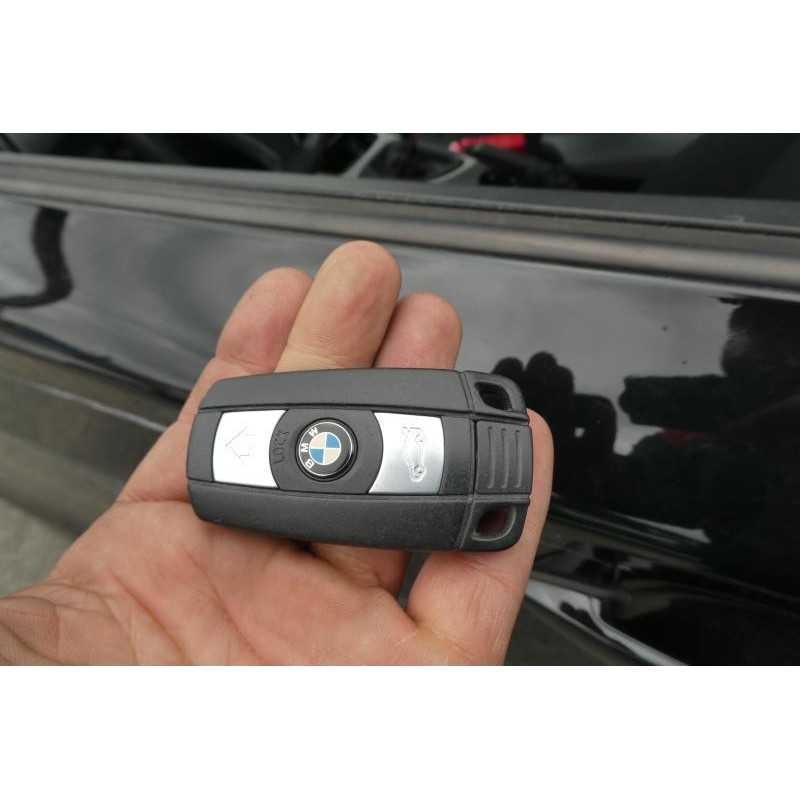 BMW SERIE 1 E81 116i 2.0i - 16V Photo n°17