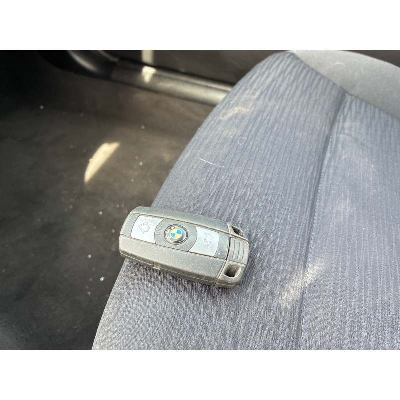BMW SERIE 1 E81 116i 2.0i - 16V Photo n°20