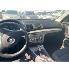 BMW SERIE 1 E81 116i 2.0i - 16V