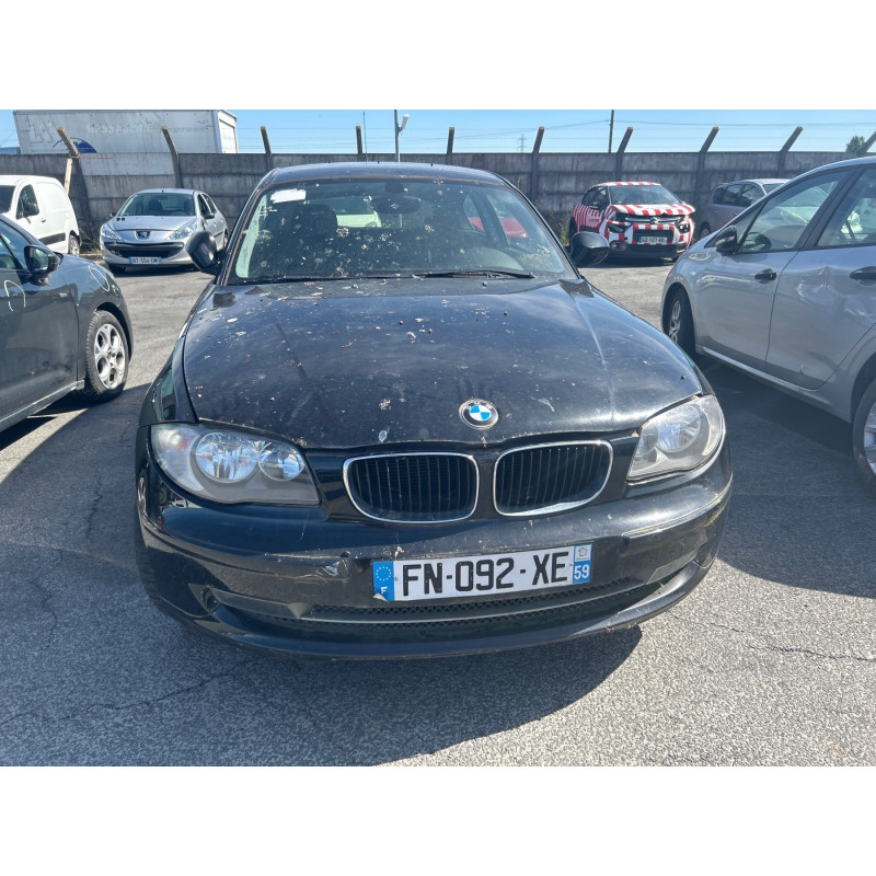 BMW SERIE 1 E81 116i 2.0i - 16V Photo n°35