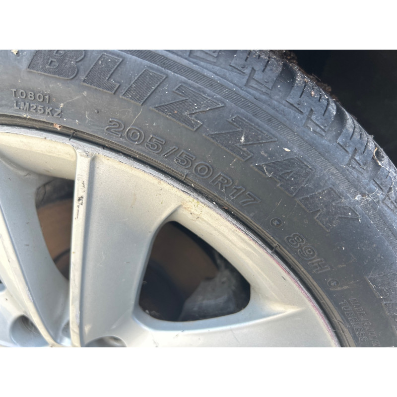 BMW SERIE 1 E81 116i 2.0i - 16V Photo n°37