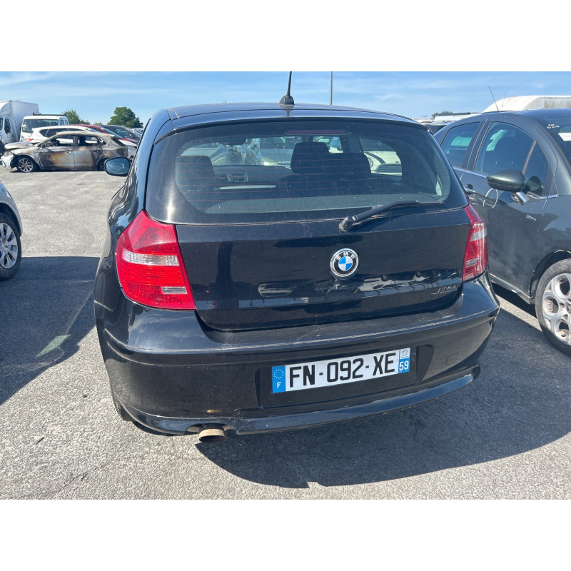 BMW SERIE 1 E81 116i 2.0i - 16V Photo n°38