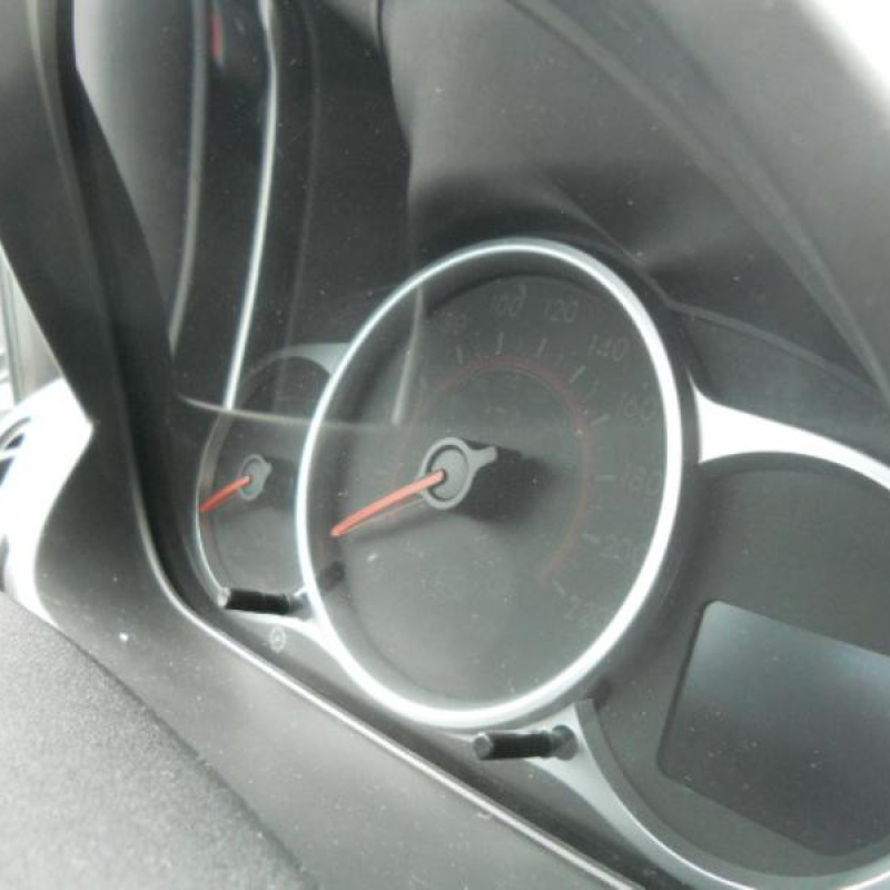 Arret de porte avant droit MAZDA 2 2 Photo n°11