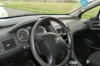 Pretensionneur de ceinture avant gauche PEUGEOT 307