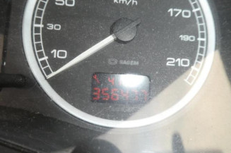 Pretensionneur de ceinture avant gauche PEUGEOT 307