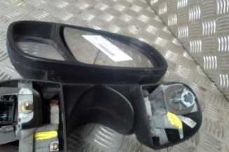 Retroviseur gauche OPEL VIVARO 1