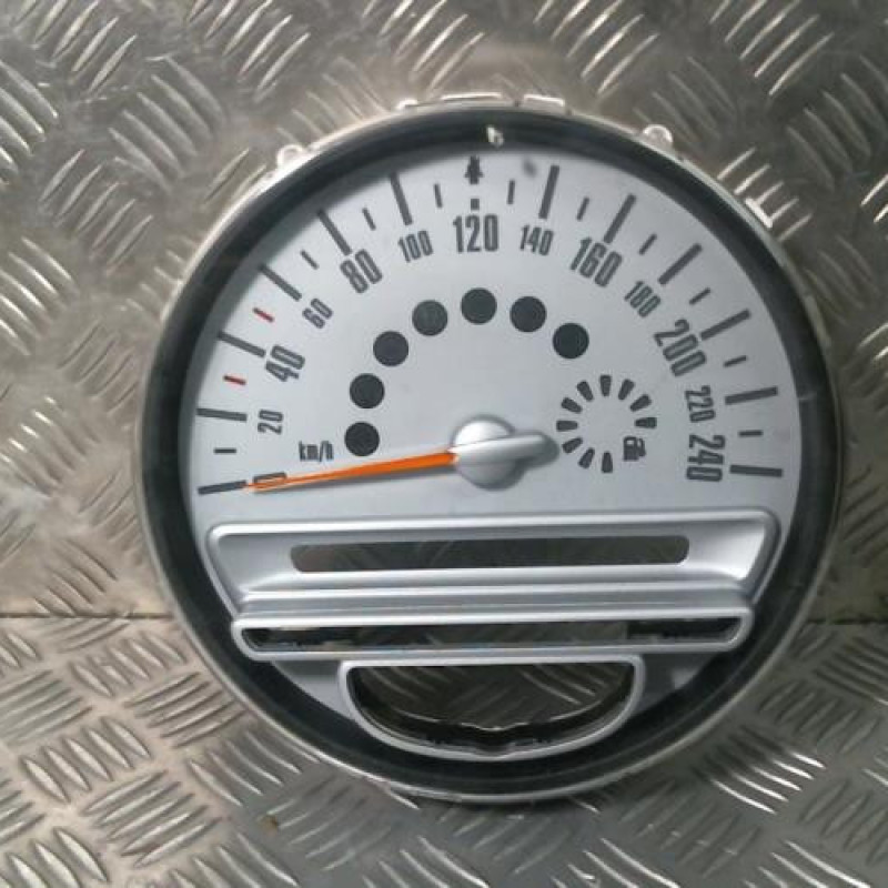 Compteur MINI MINI 2 R56 Photo n°1