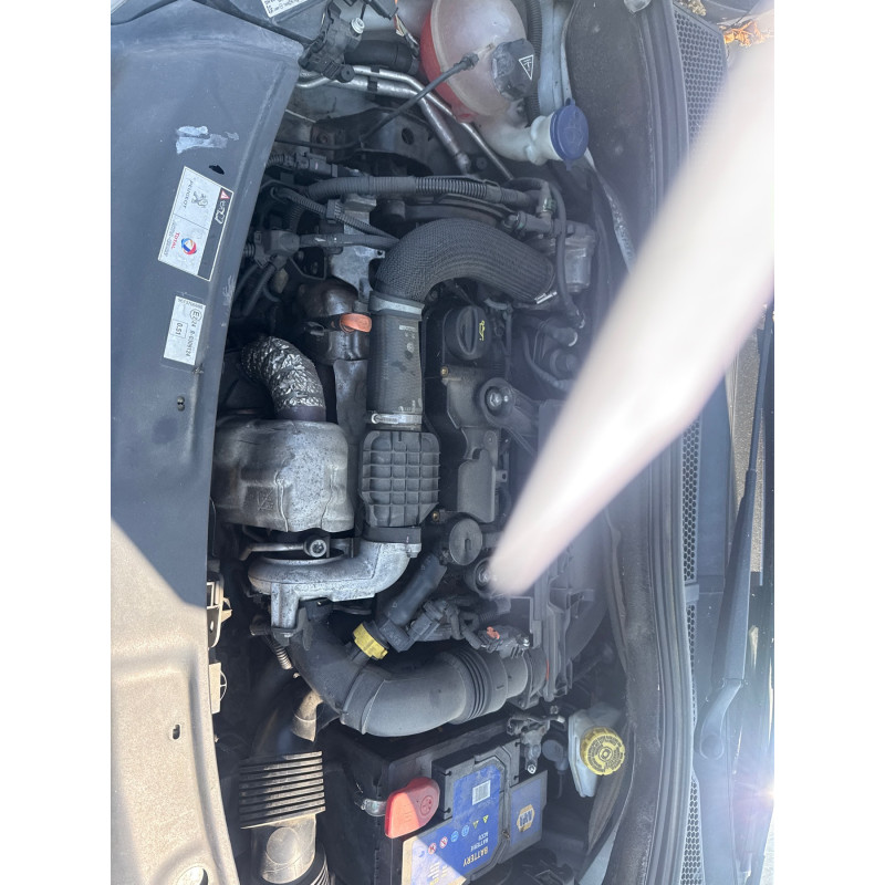 Malle/Hayon arriere PEUGEOT 208 1 Photo n°14