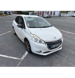 Absorbeur de pare choc avant PEUGEOT 208 1