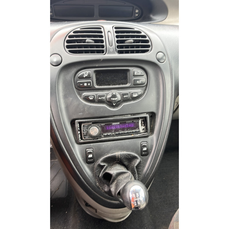 Vitre arriere droit CITROEN XSARA PICASSO Photo n°9