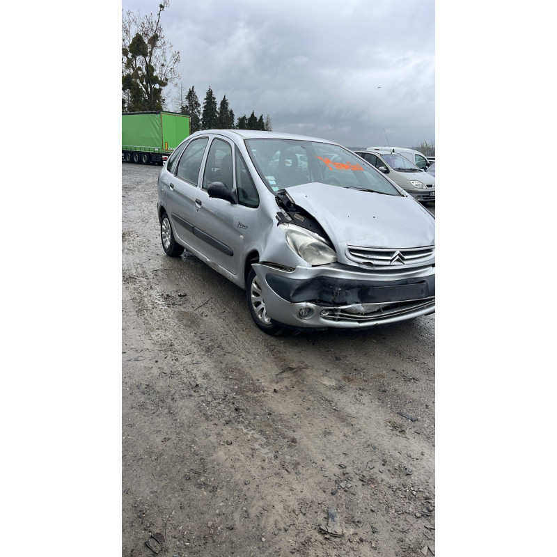Vitre avant droit CITROEN XSARA PICASSO Photo n°2