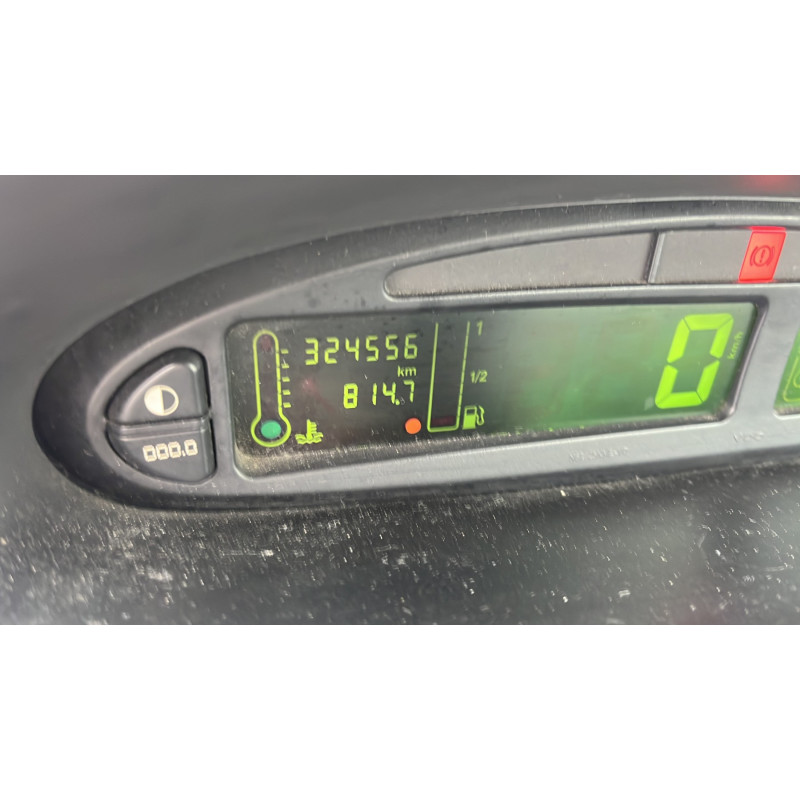 Vitre avant droit CITROEN XSARA PICASSO Photo n°10