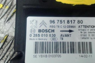 Boitier air bag PEUGEOT 5008 1