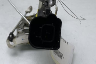 Serrure avant droit PEUGEOT 107