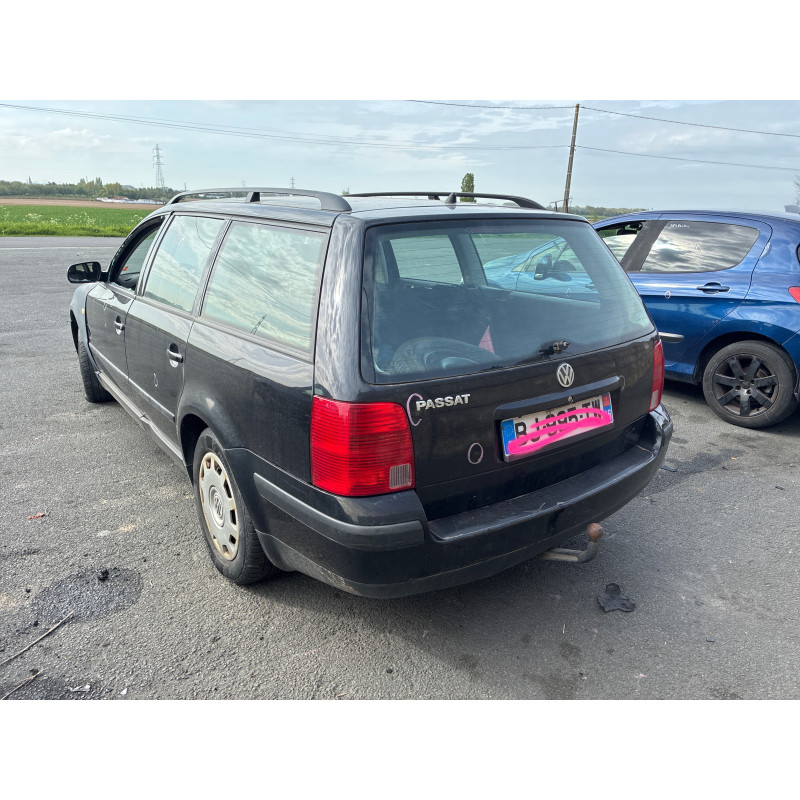 Moteur essuie glace arriere VOLKSWAGEN PASSAT 4 Photo n°8