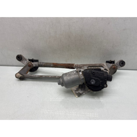 Moteur essuie glace avant TOYOTA YARIS 2