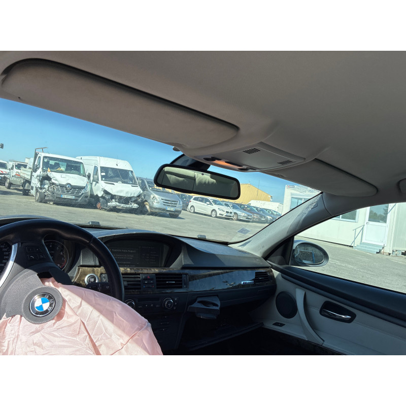 BMW SERIE 3 E92 COUPE PHASE 1 325ci 2.5i - 24V L6 Photo n°13