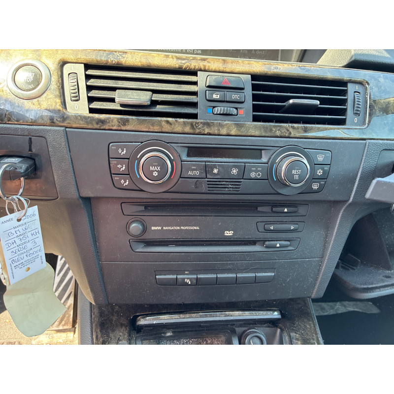 BMW SERIE 3 E92 COUPE PHASE 1 325ci 2.5i - 24V L6 Photo n°18