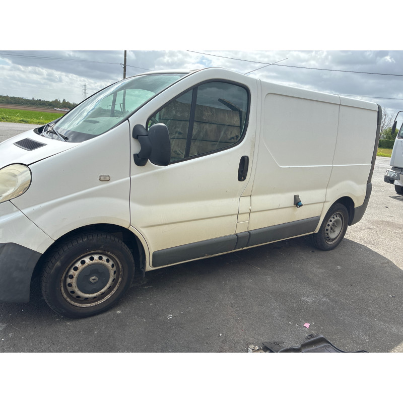RENAULT TRAFIC 2 PHASE 2 2.0 DCI - 16V TURBO Photo n°19