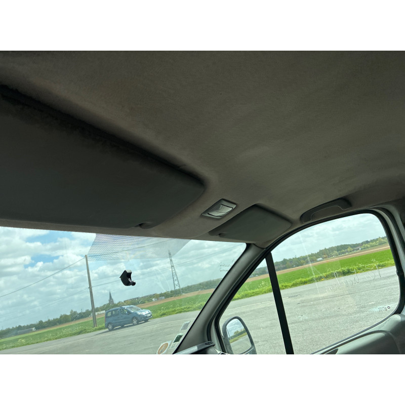 RENAULT TRAFIC 2 PHASE 2 2.0 DCI - 16V TURBO Photo n°24
