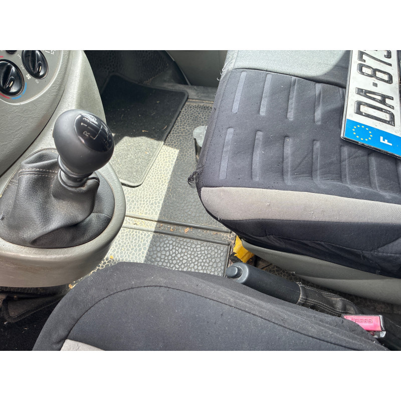 RENAULT TRAFIC 2 PHASE 2 2.0 DCI - 16V TURBO Photo n°35