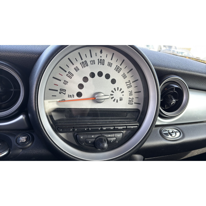 MINI MINI 2 R57 CABRIOLET PHASE 2 1.6D - 16V TURBO COOPER D Photo n°14