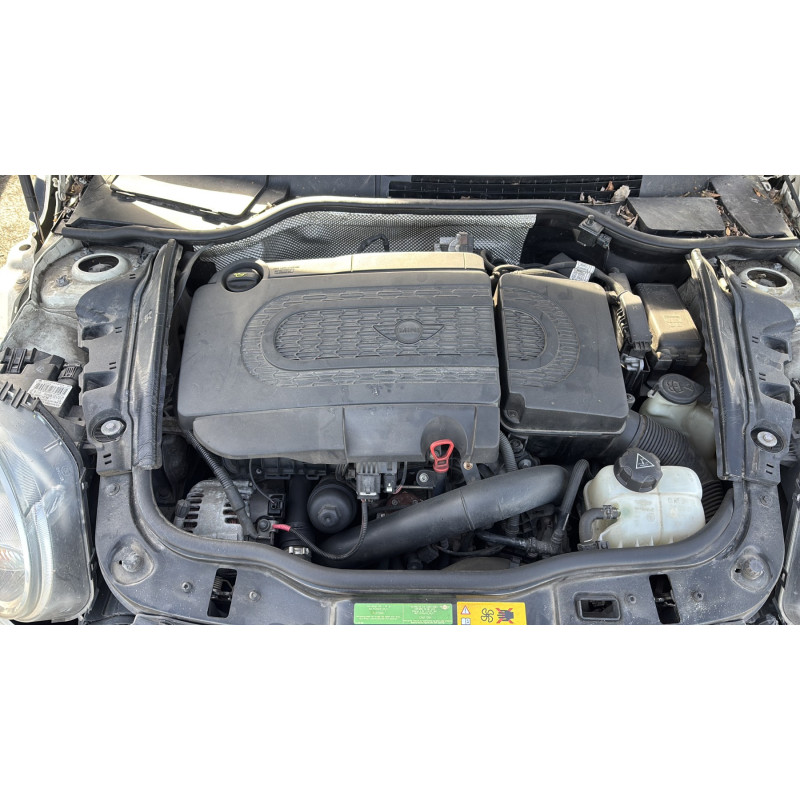 MINI MINI 2 R57 CABRIOLET PHASE 2 1.6D - 16V TURBO COOPER D Photo n°19