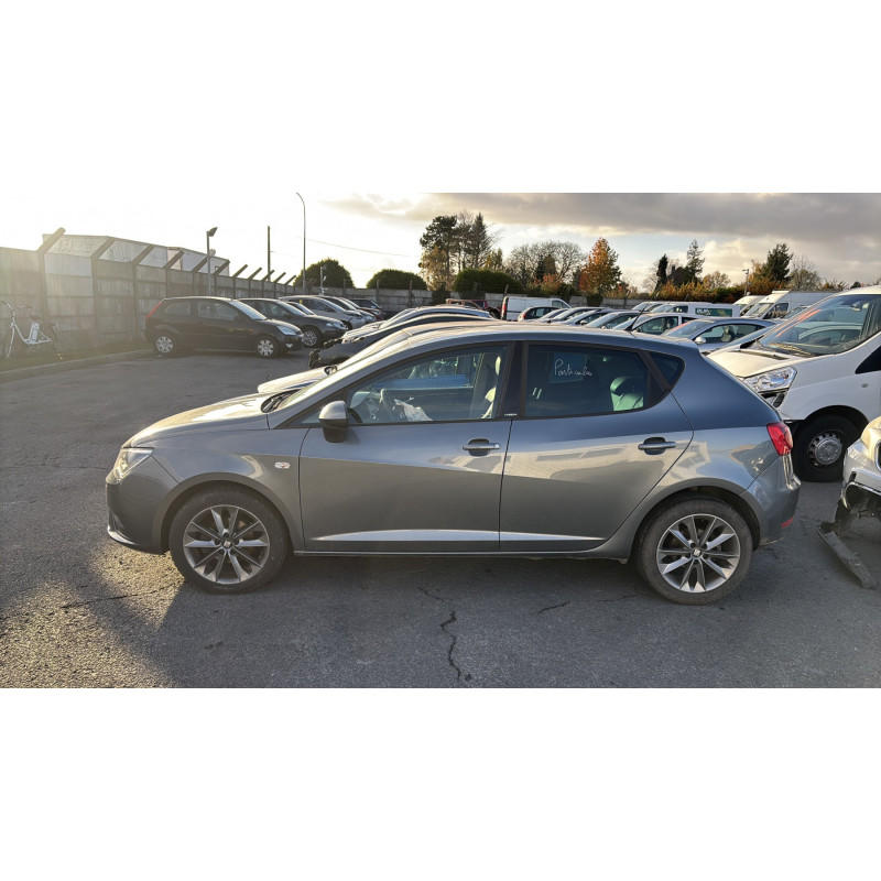 SEAT IBIZA 4 PHASE 2 1.2 TSI - 8V TURBO Photo n°8