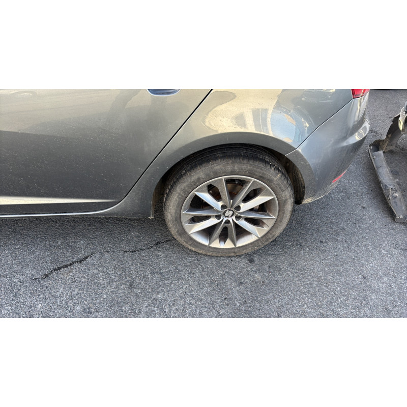 SEAT IBIZA 4 PHASE 2 1.2 TSI - 8V TURBO Photo n°9