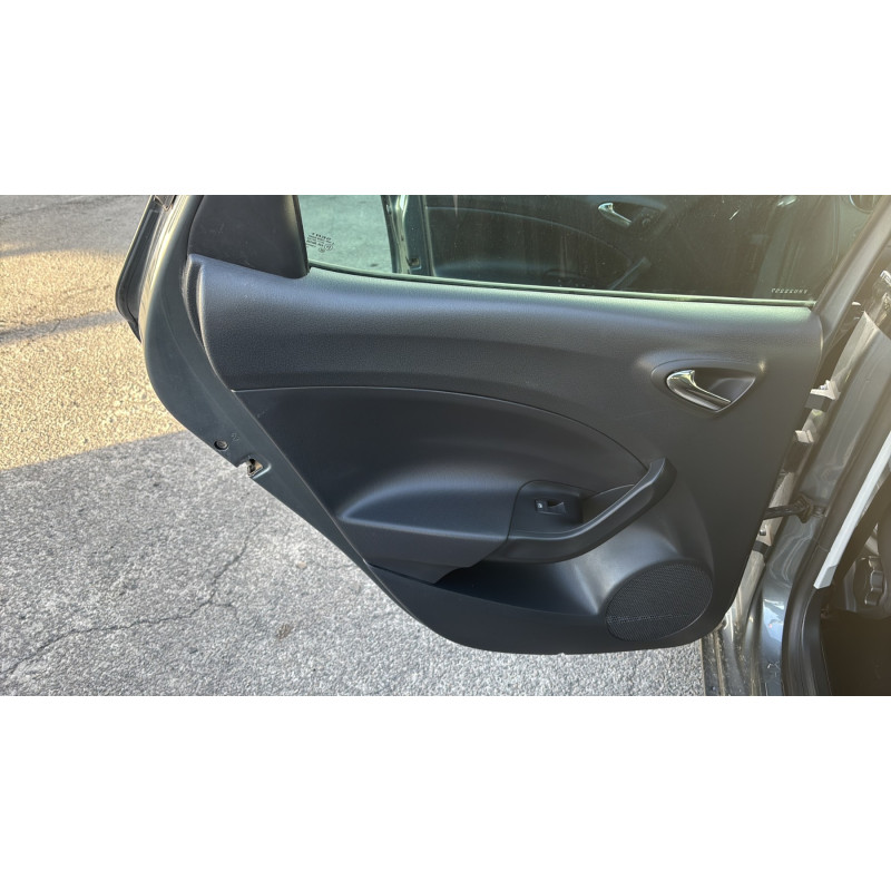 SEAT IBIZA 4 PHASE 2 1.2 TSI - 8V TURBO Photo n°12