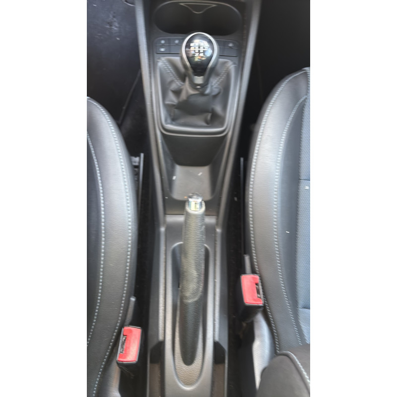 SEAT IBIZA 4 PHASE 2 1.2 TSI - 8V TURBO Photo n°18